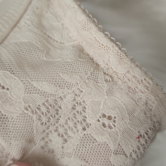 Wacoal bras Nude lace - Picture 5 of 6